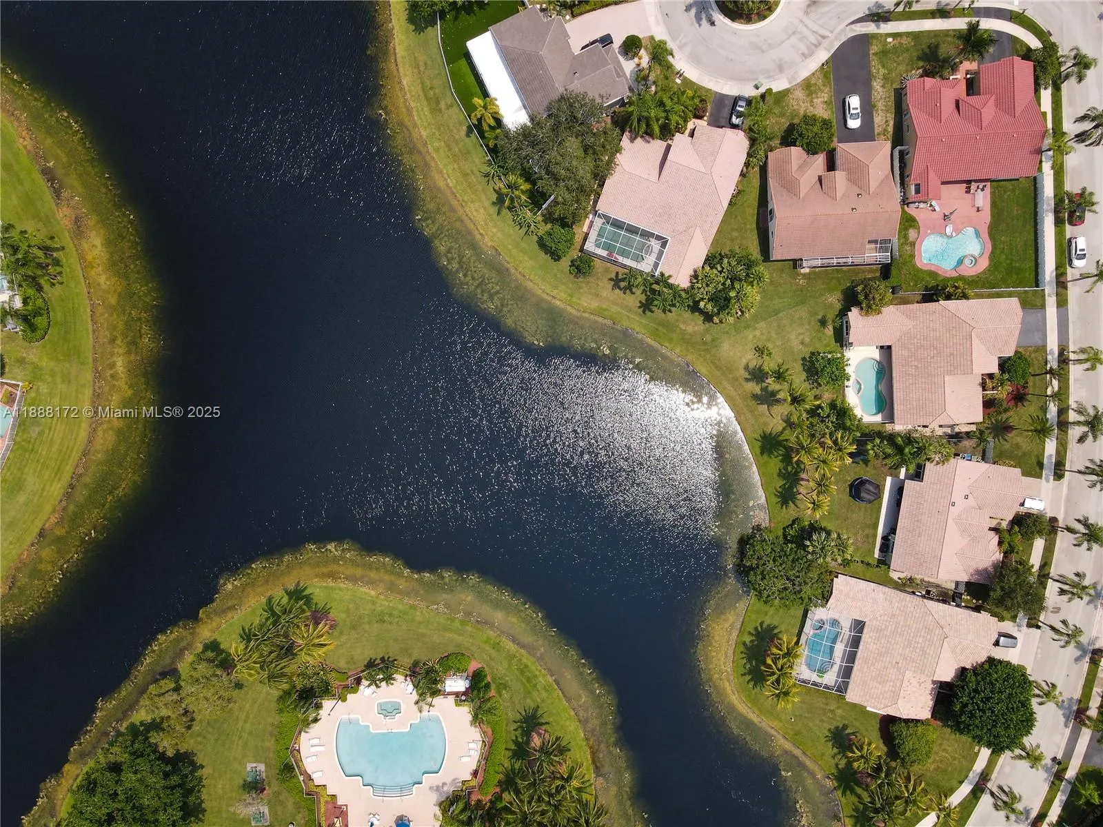1171 Laguna Springs Dr