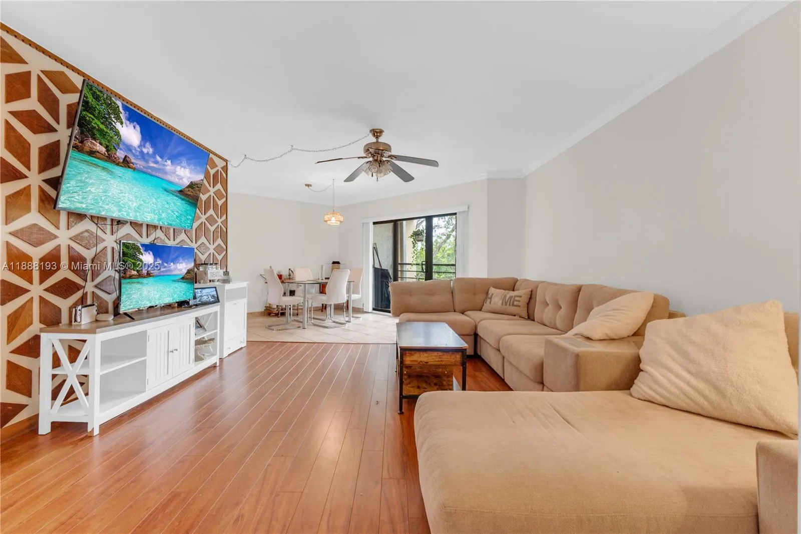 6755 W Broward Blvd, #405