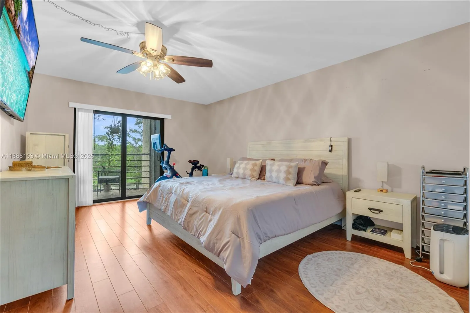 6755 W Broward Blvd, #405