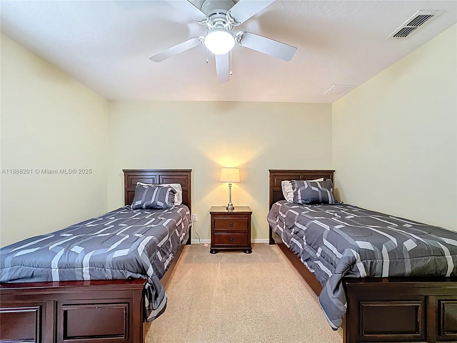 312 WINDROSE DR