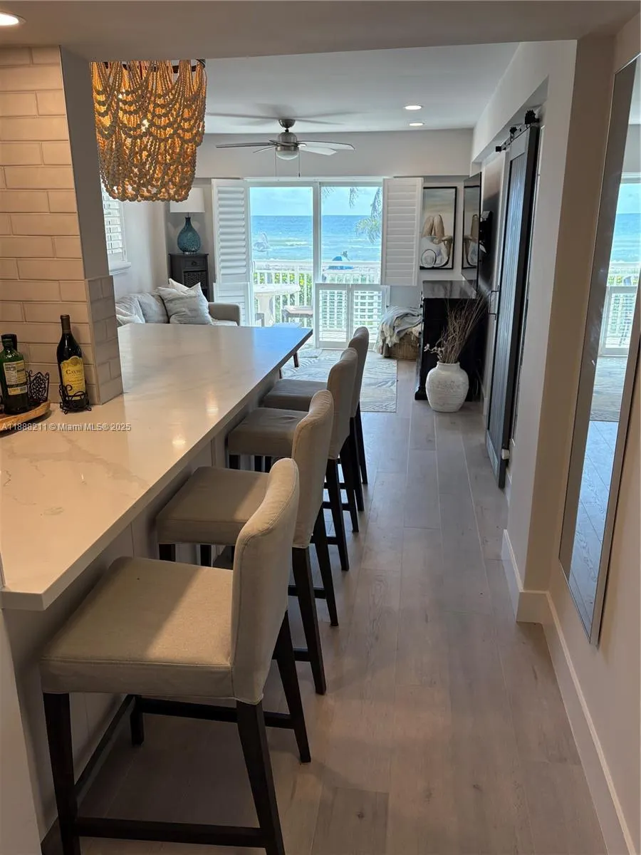 901 S Surf Rd, #208