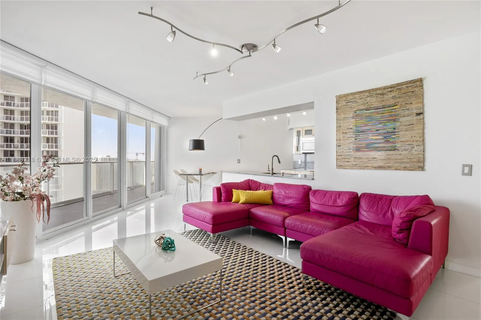 16445 Collins Ave, #2228