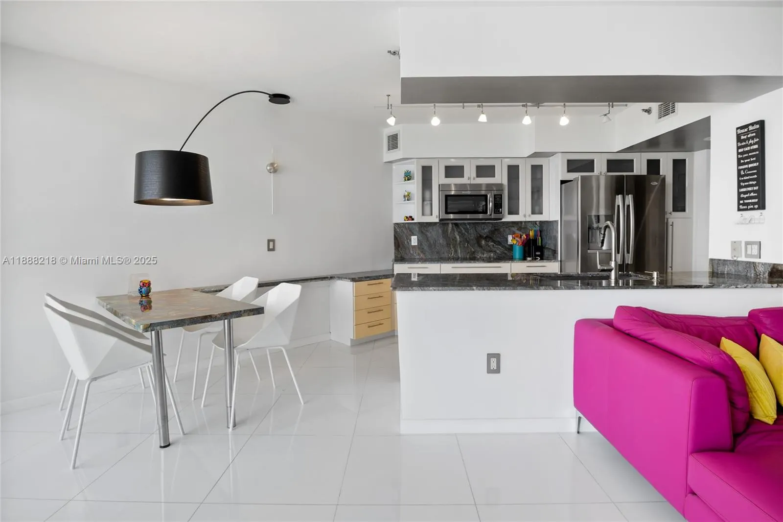 16445 Collins Ave, #2228