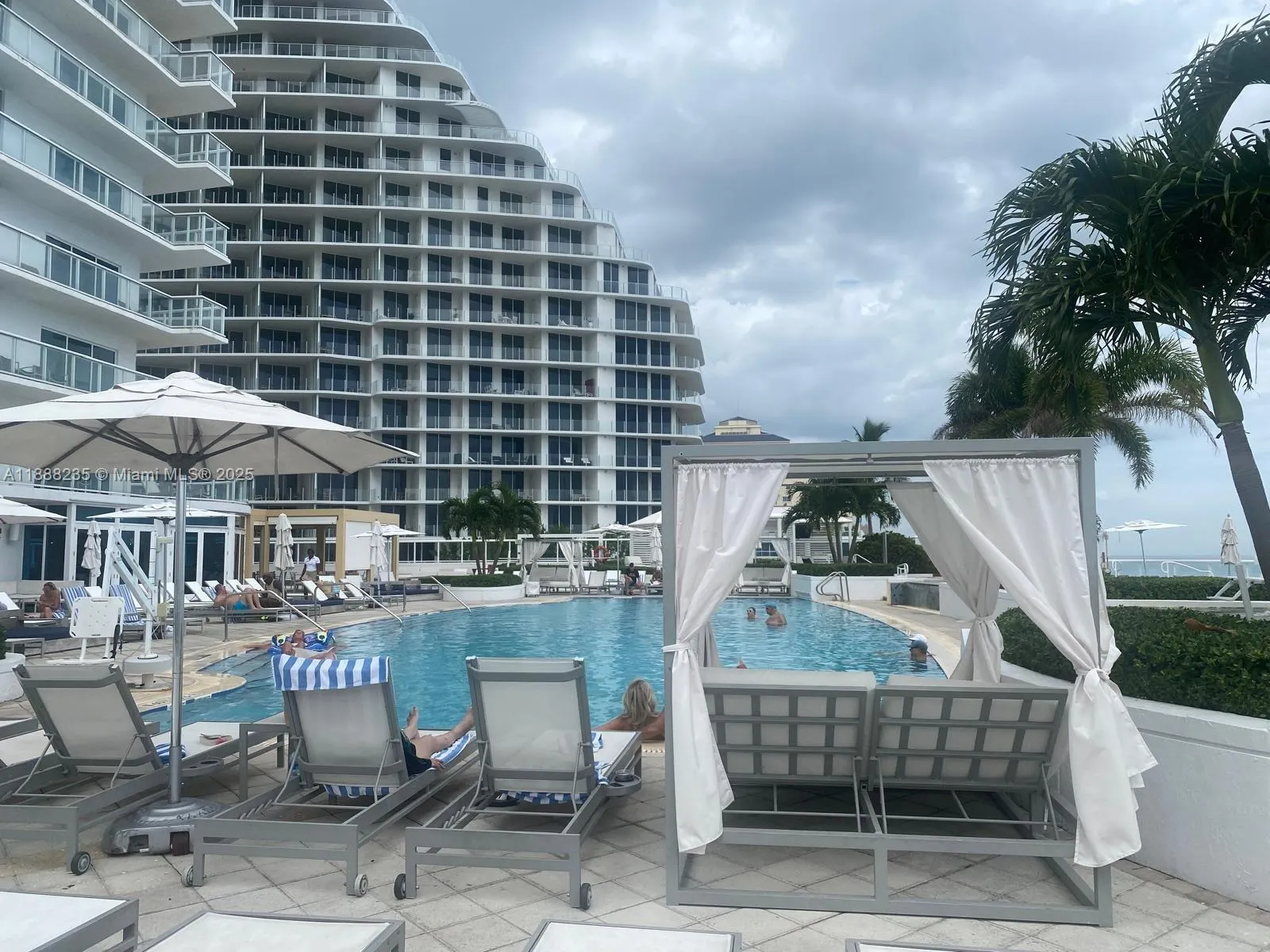 505 N Fort Lauderdale Beach Blvd, #1215