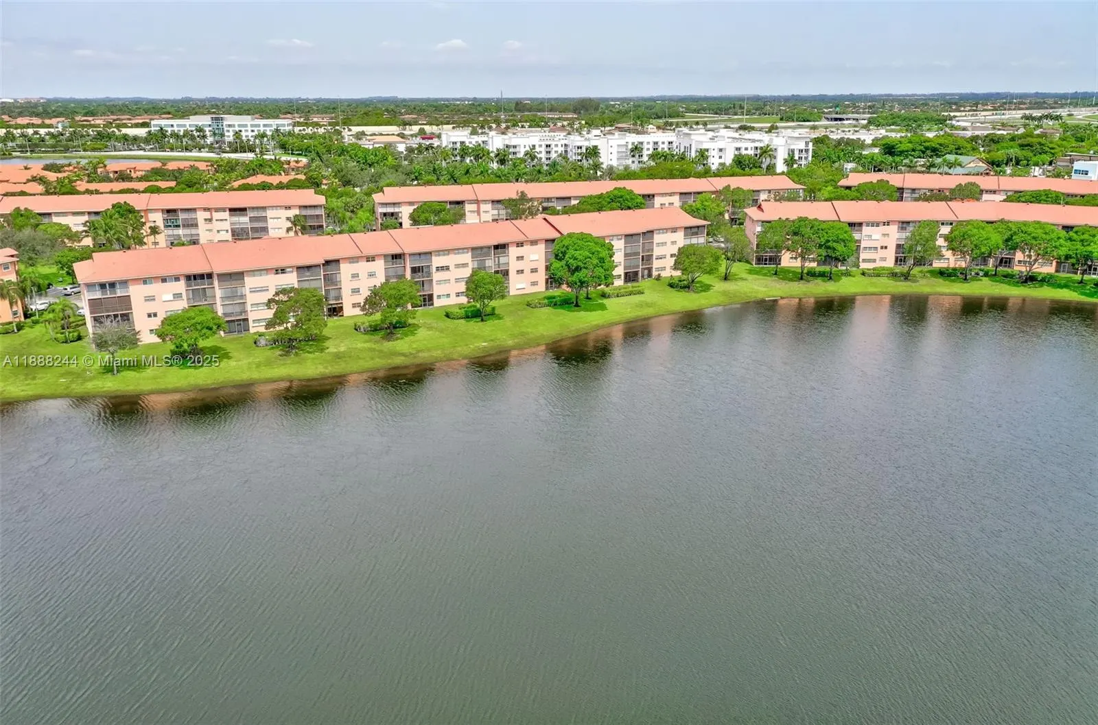 13800 SW 14th St, #409C