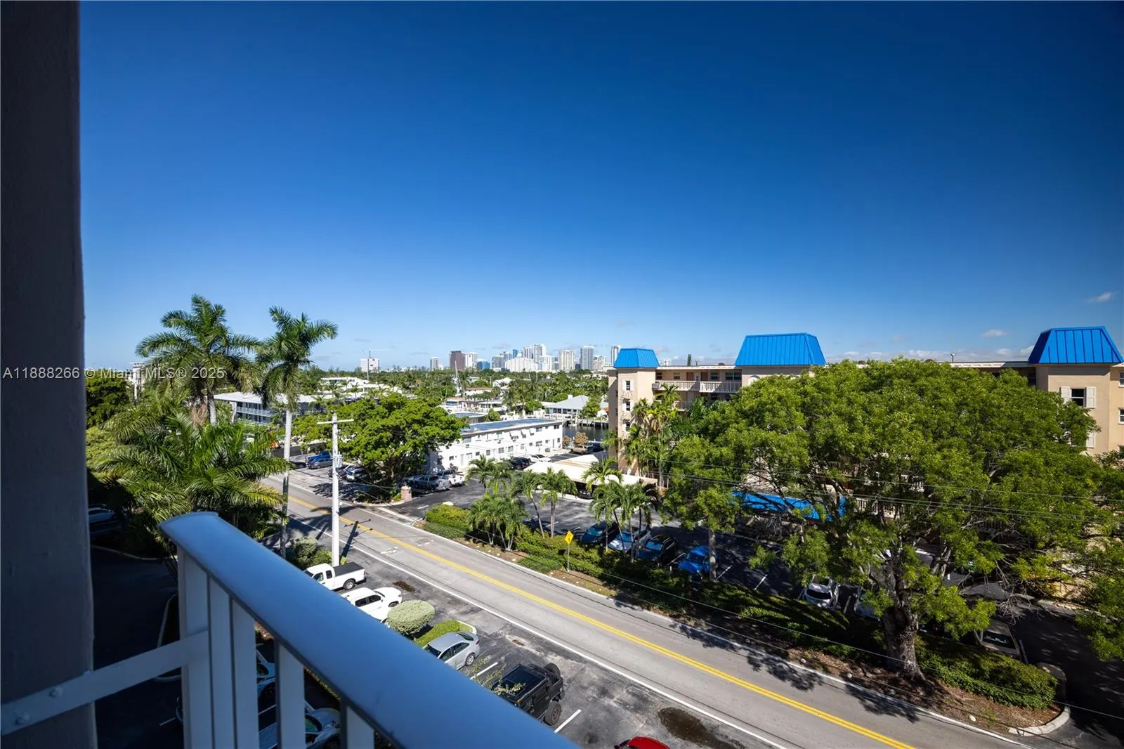 1600 SE 15th St, #601