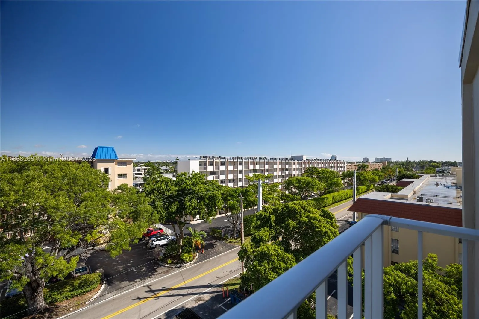 1600 SE 15th St, #601