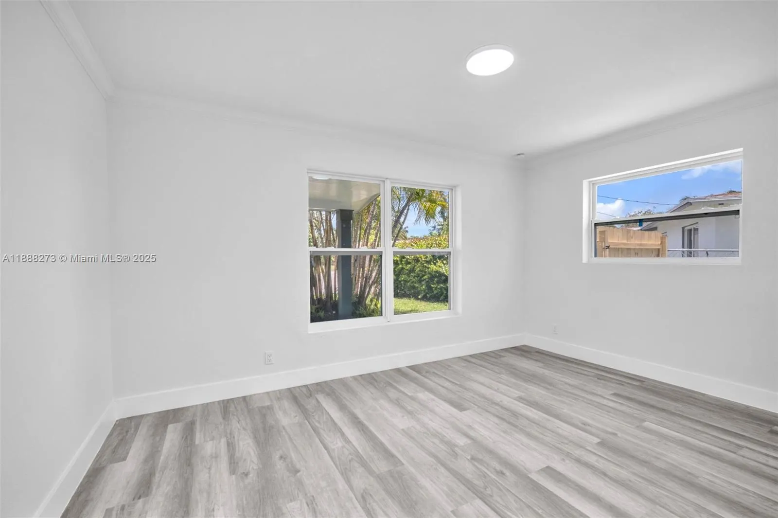 1840 NW 32nd St