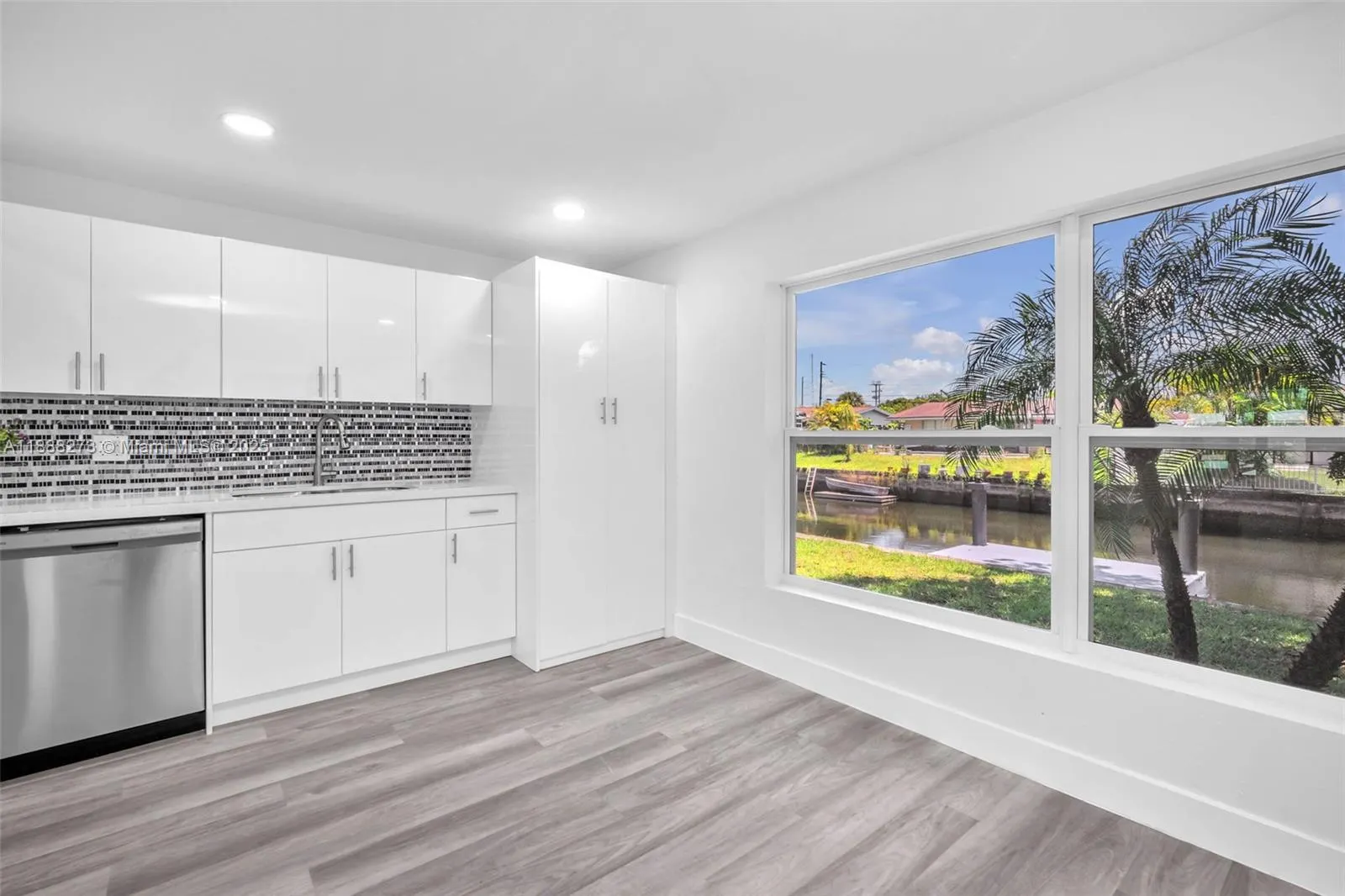 1840 NW 32nd St