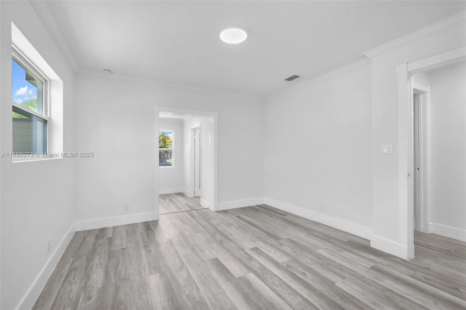 1840 NW 32nd St