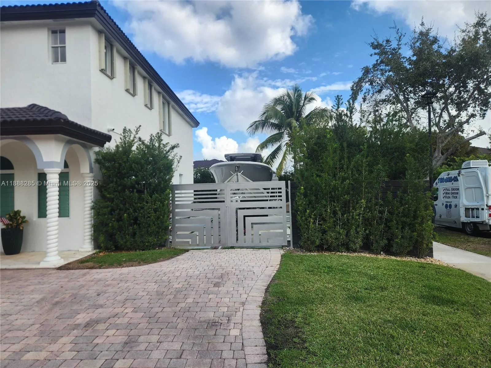 16411 SW 60th Ter