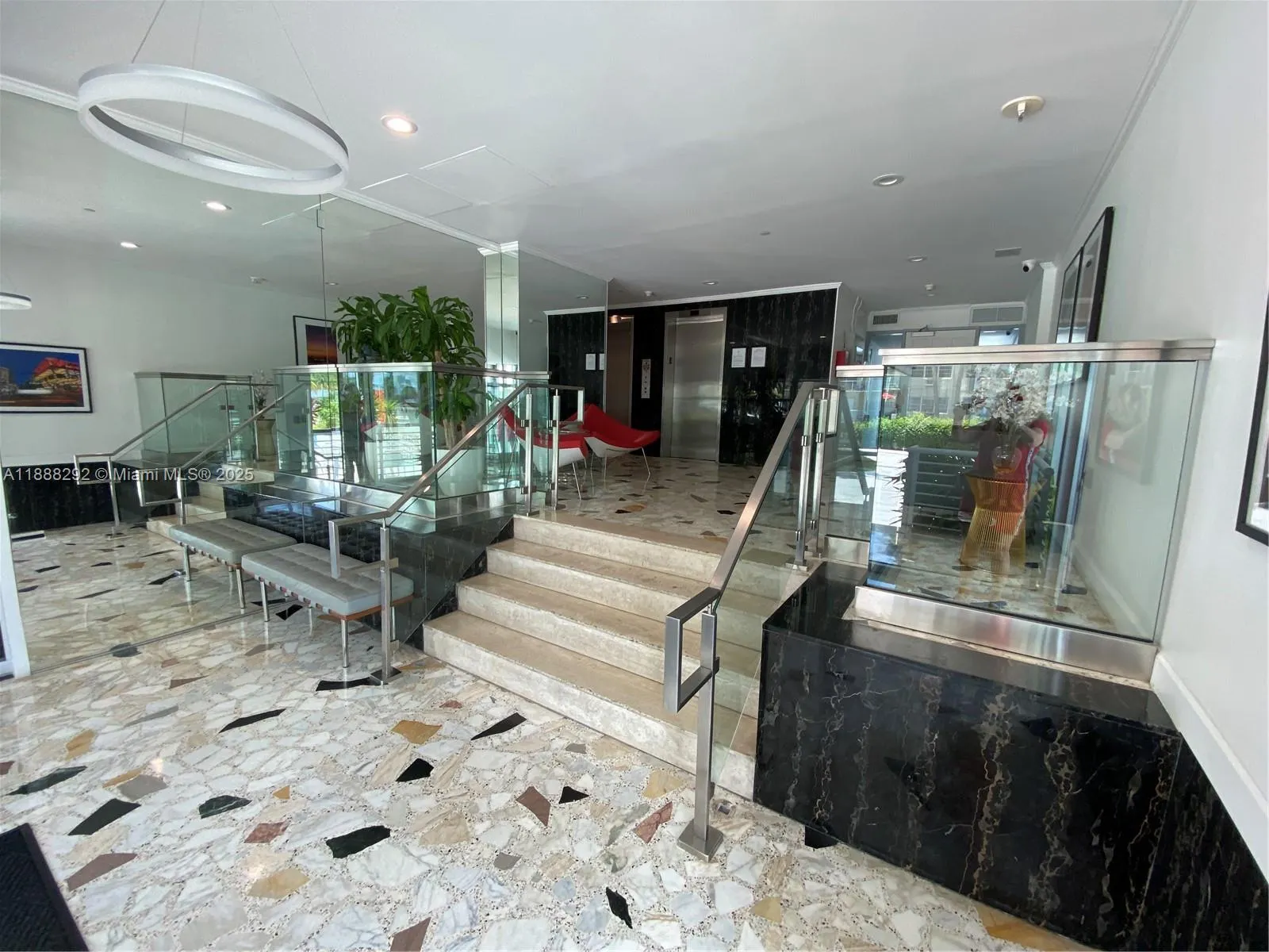 1450 Lincoln Rd, #401
