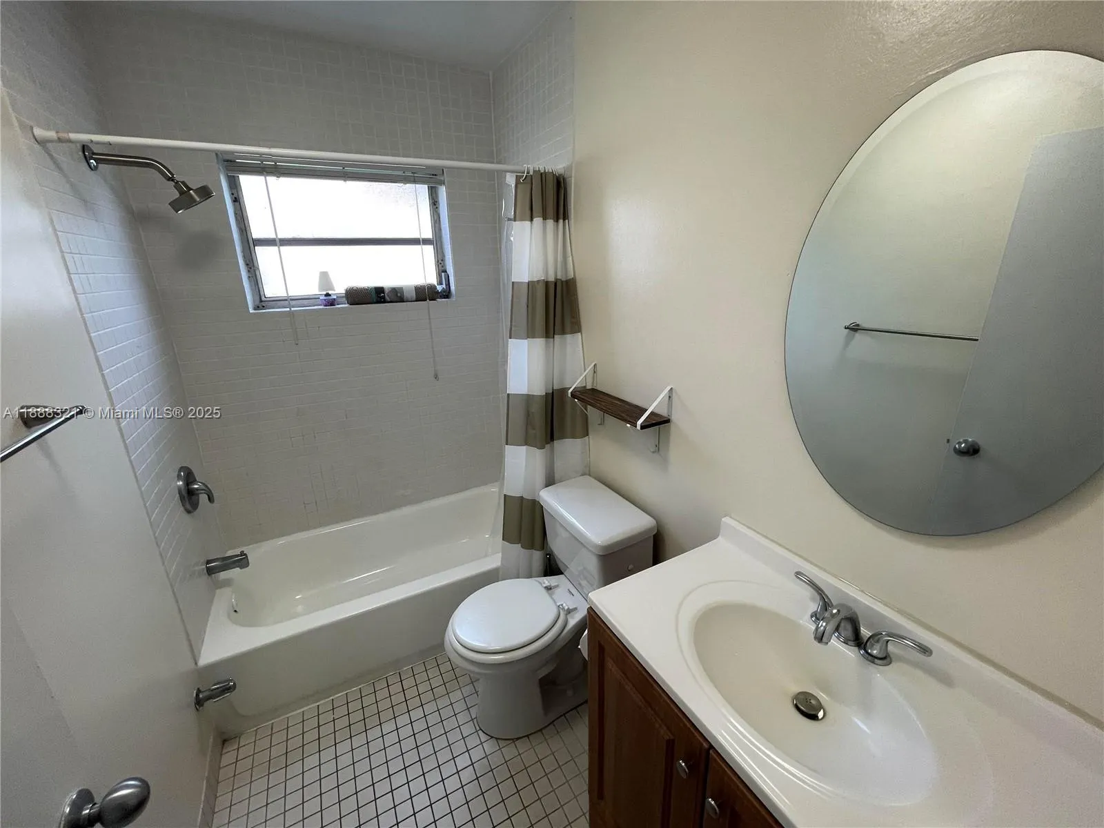 1450 Atlantic Shores Blvd, #109