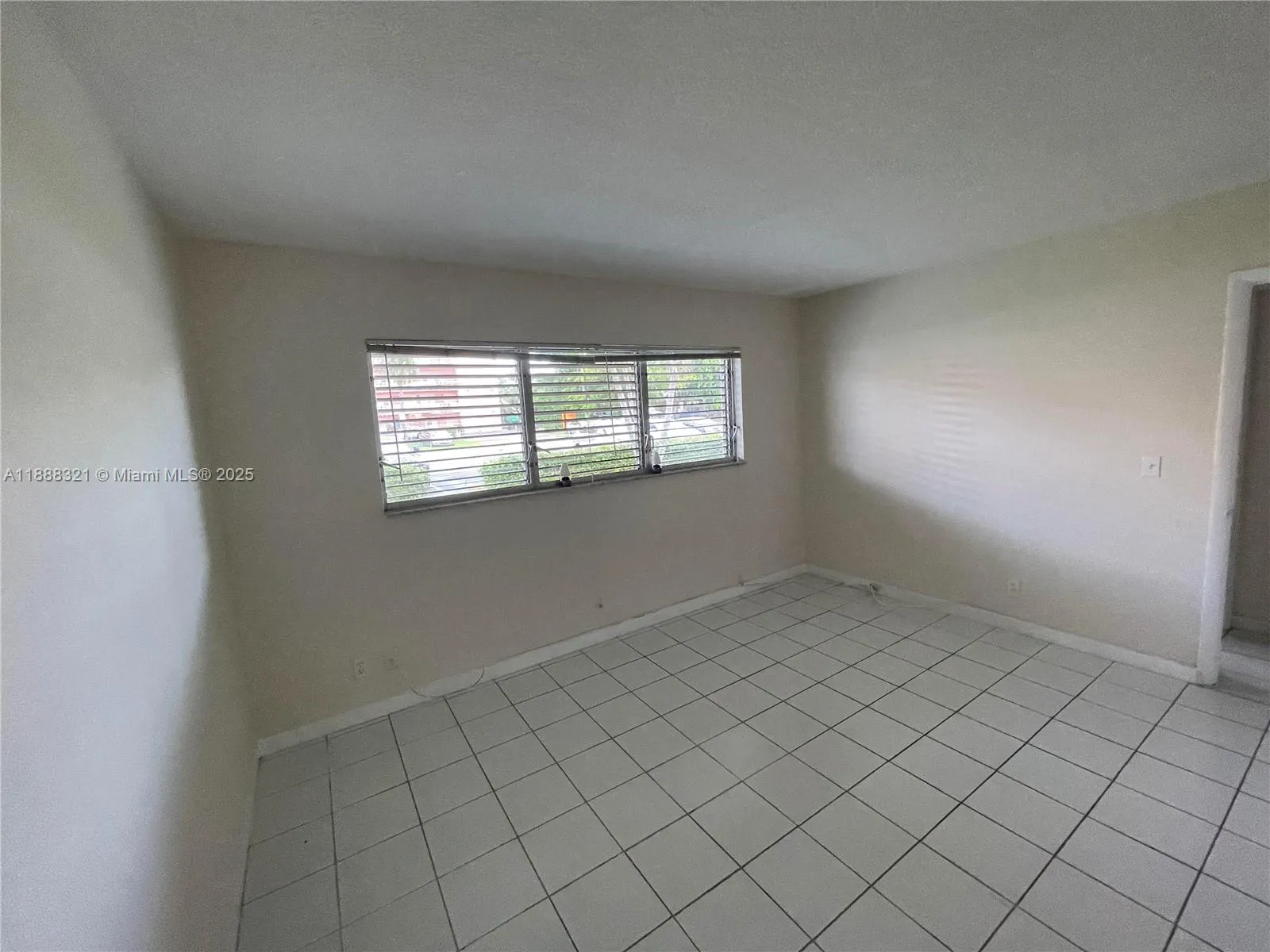 1450 Atlantic Shores Blvd, #109