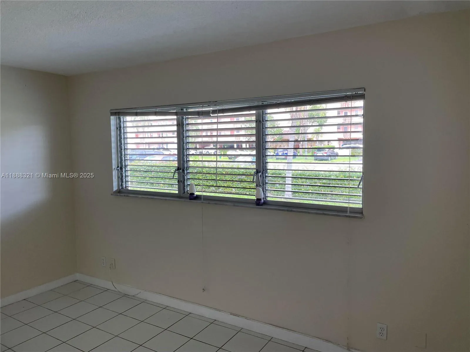 1450 Atlantic Shores Blvd, #109