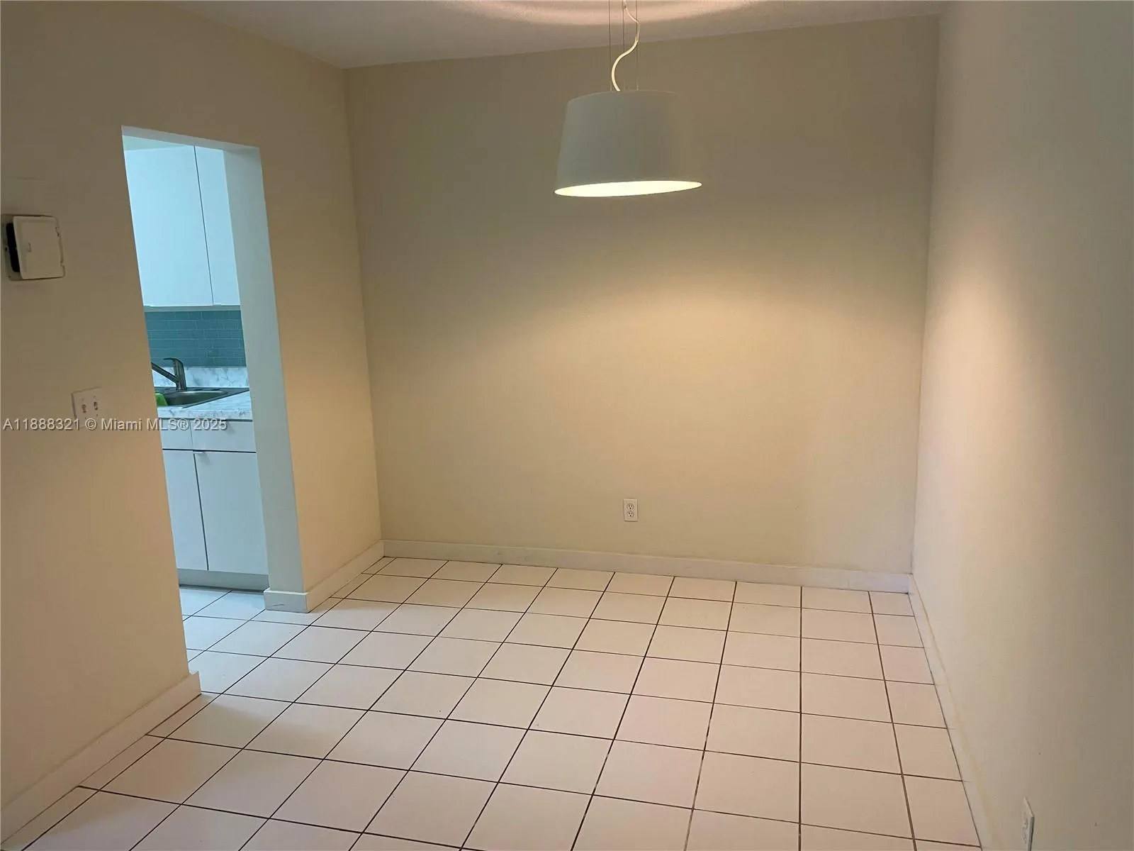 1450 Atlantic Shores Blvd, #109
