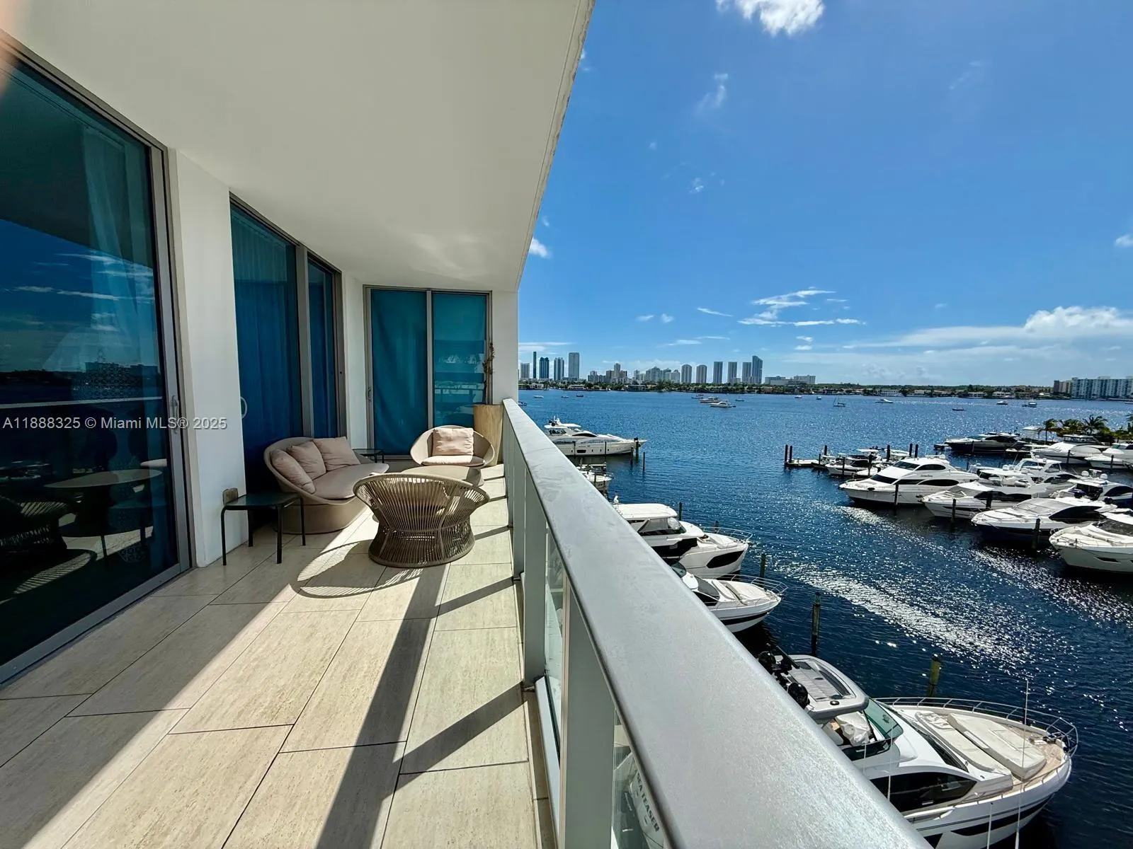 17301 Biscayne Blvd, #501