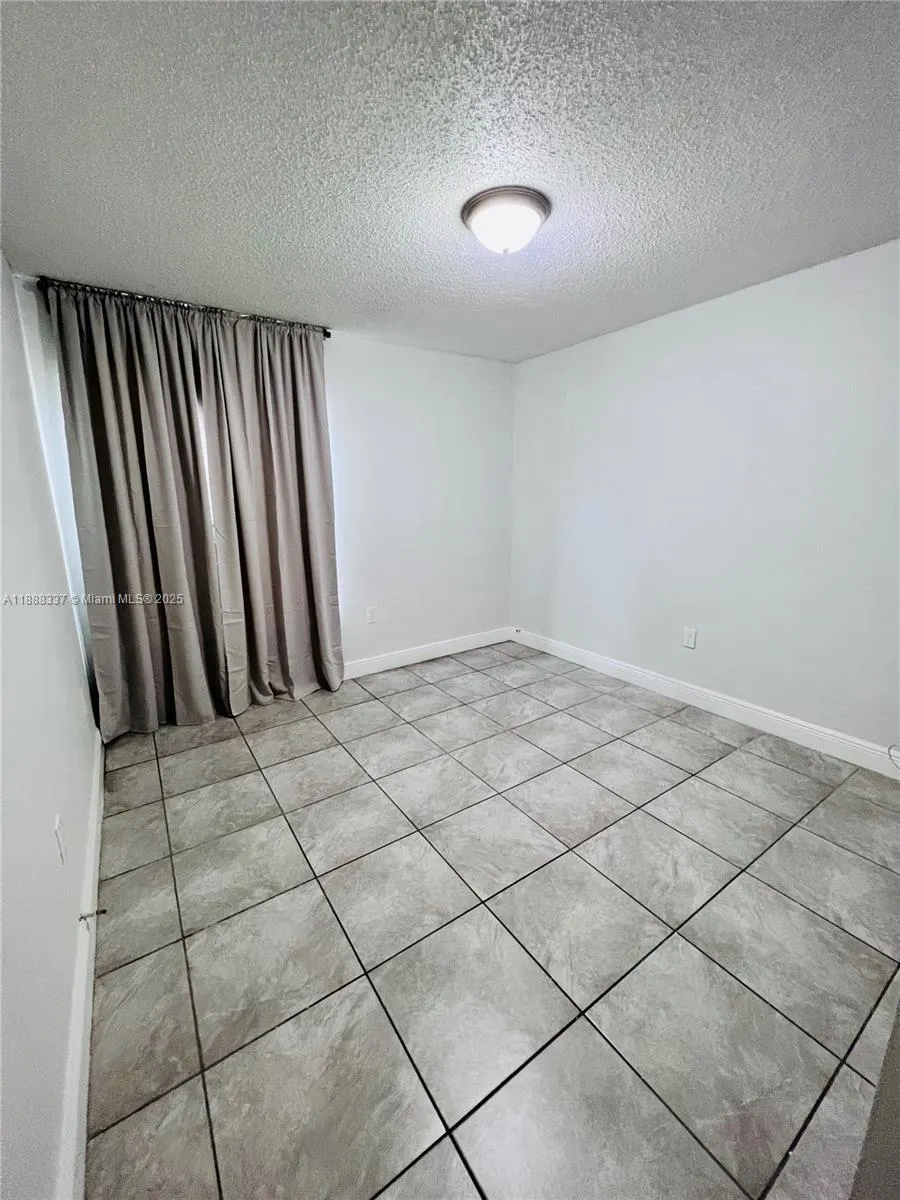 3630 NW 194th Ter
