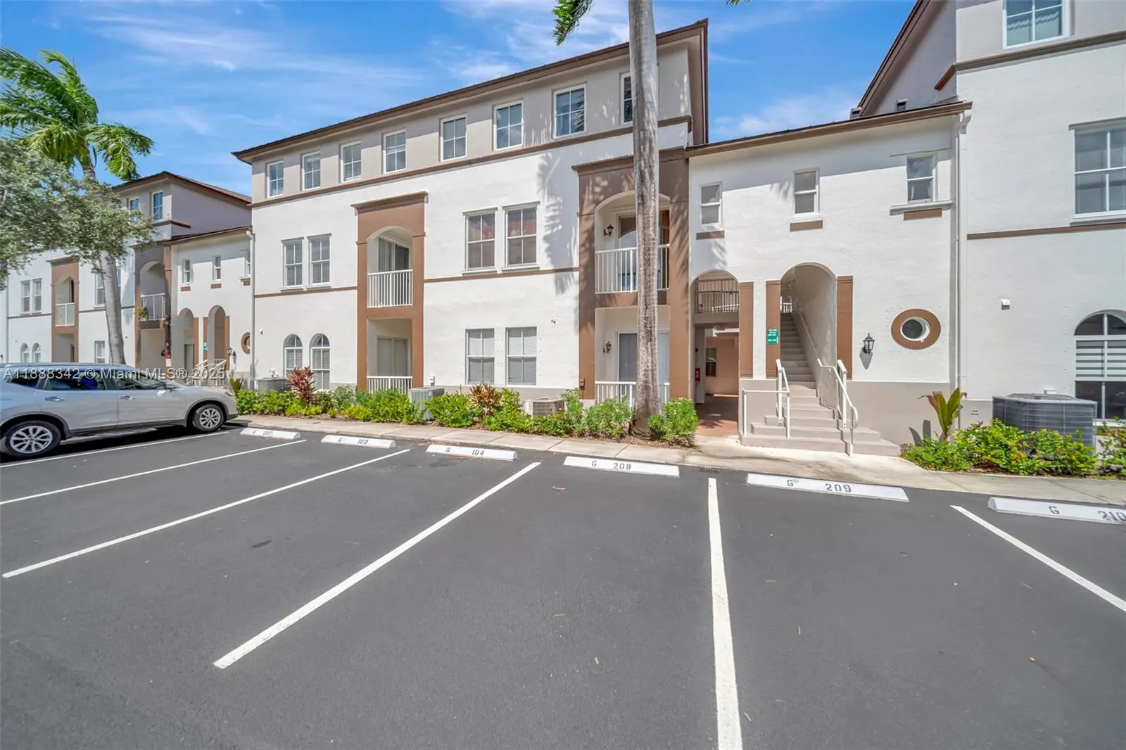 4361 SW 160th Ave, #208