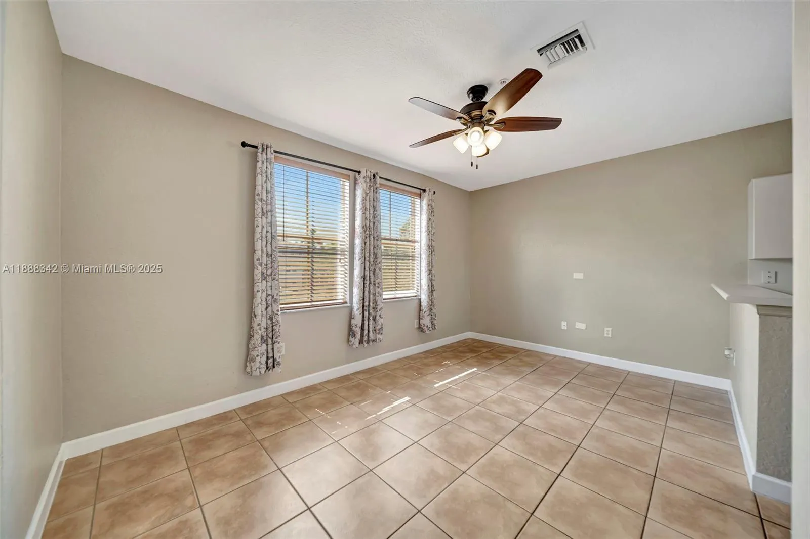 4361 SW 160th Ave, #208