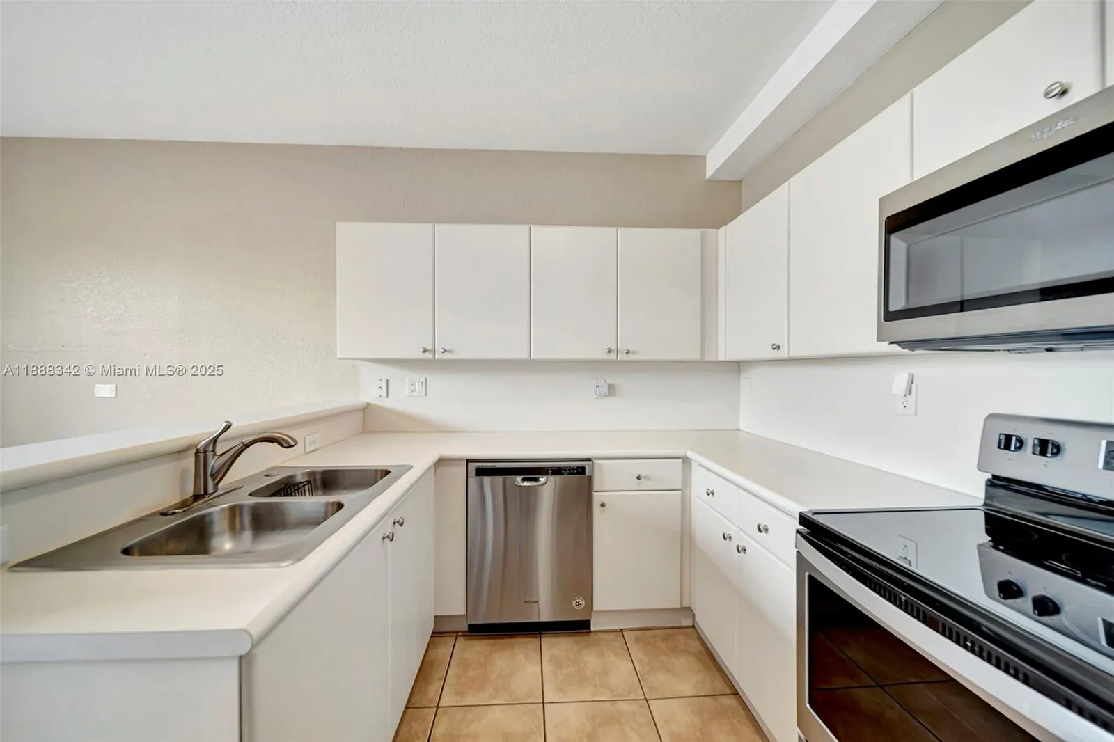 4361 SW 160th Ave, #208