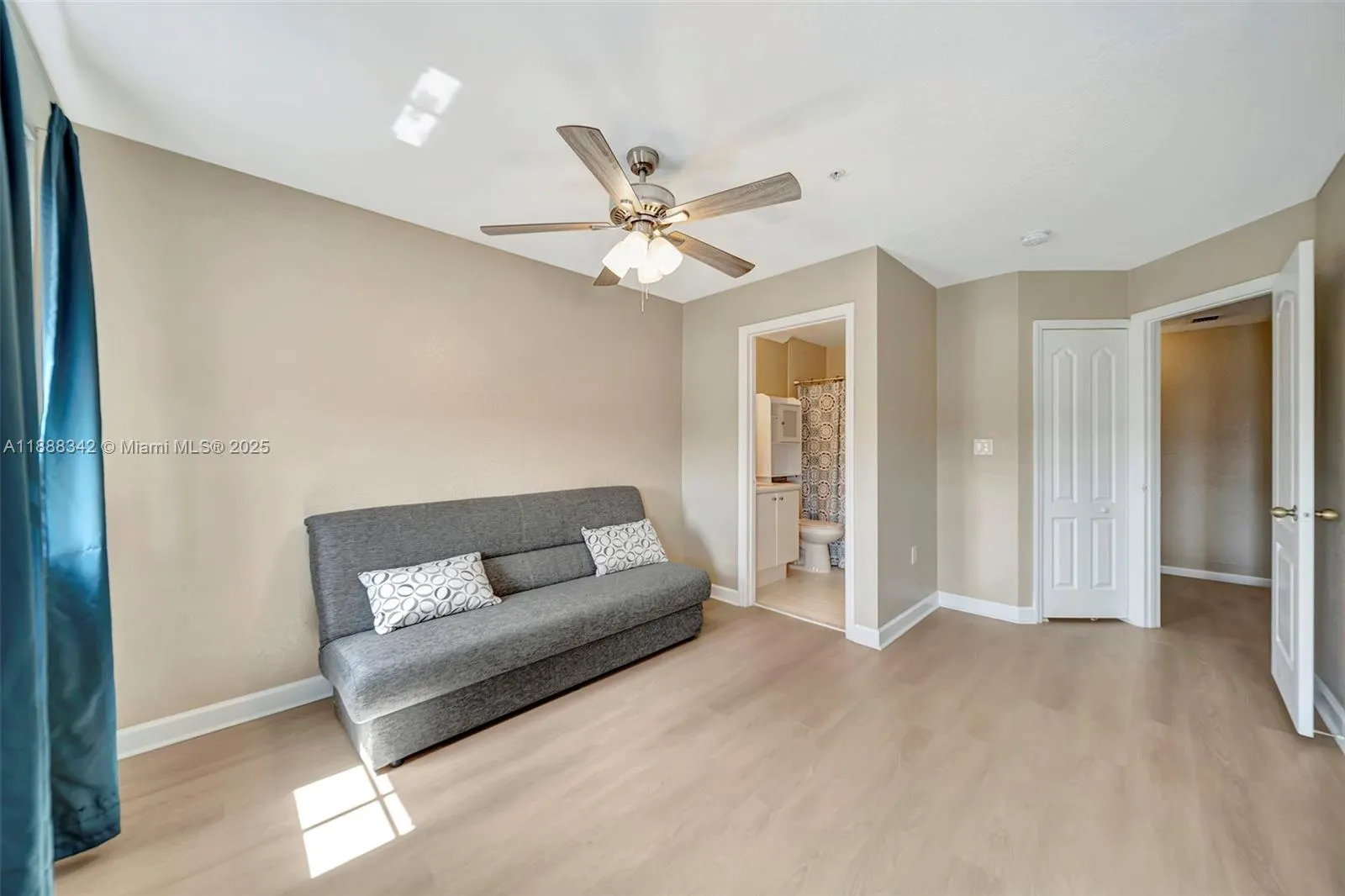 4361 SW 160th Ave, #208