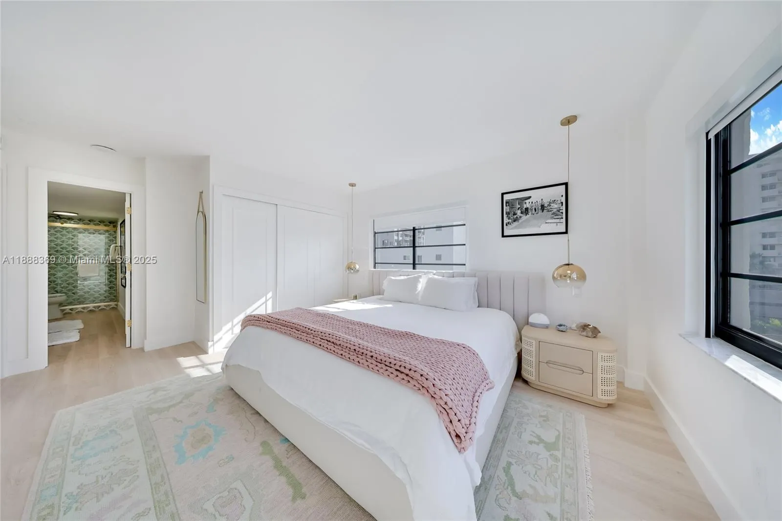 1450 Lincoln Rd, #606