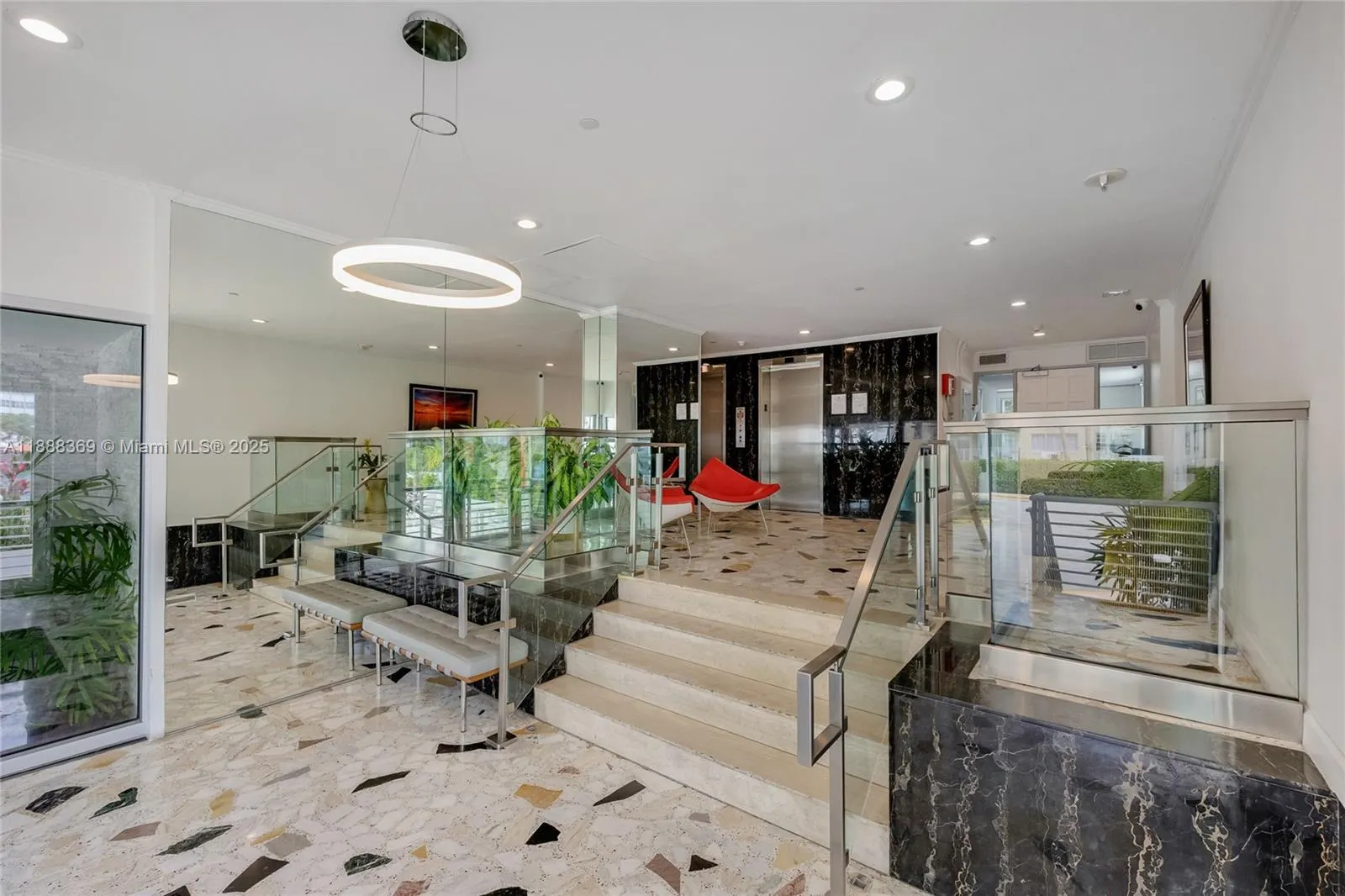 1450 Lincoln Rd, #606