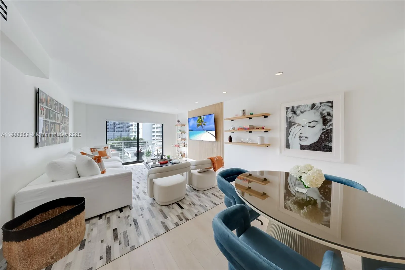 1450 Lincoln Rd, #606
