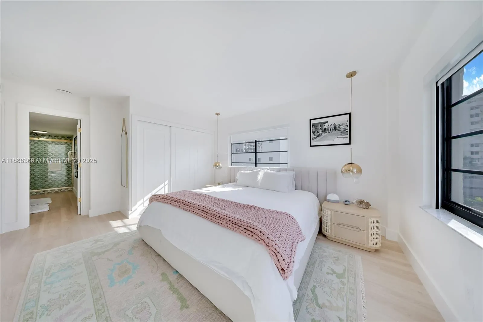 1450 Lincoln Rd, #606