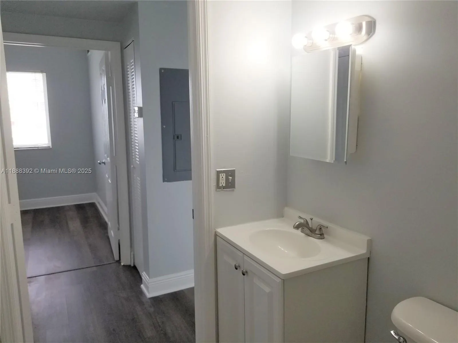 134 SW 7th Ave, #402