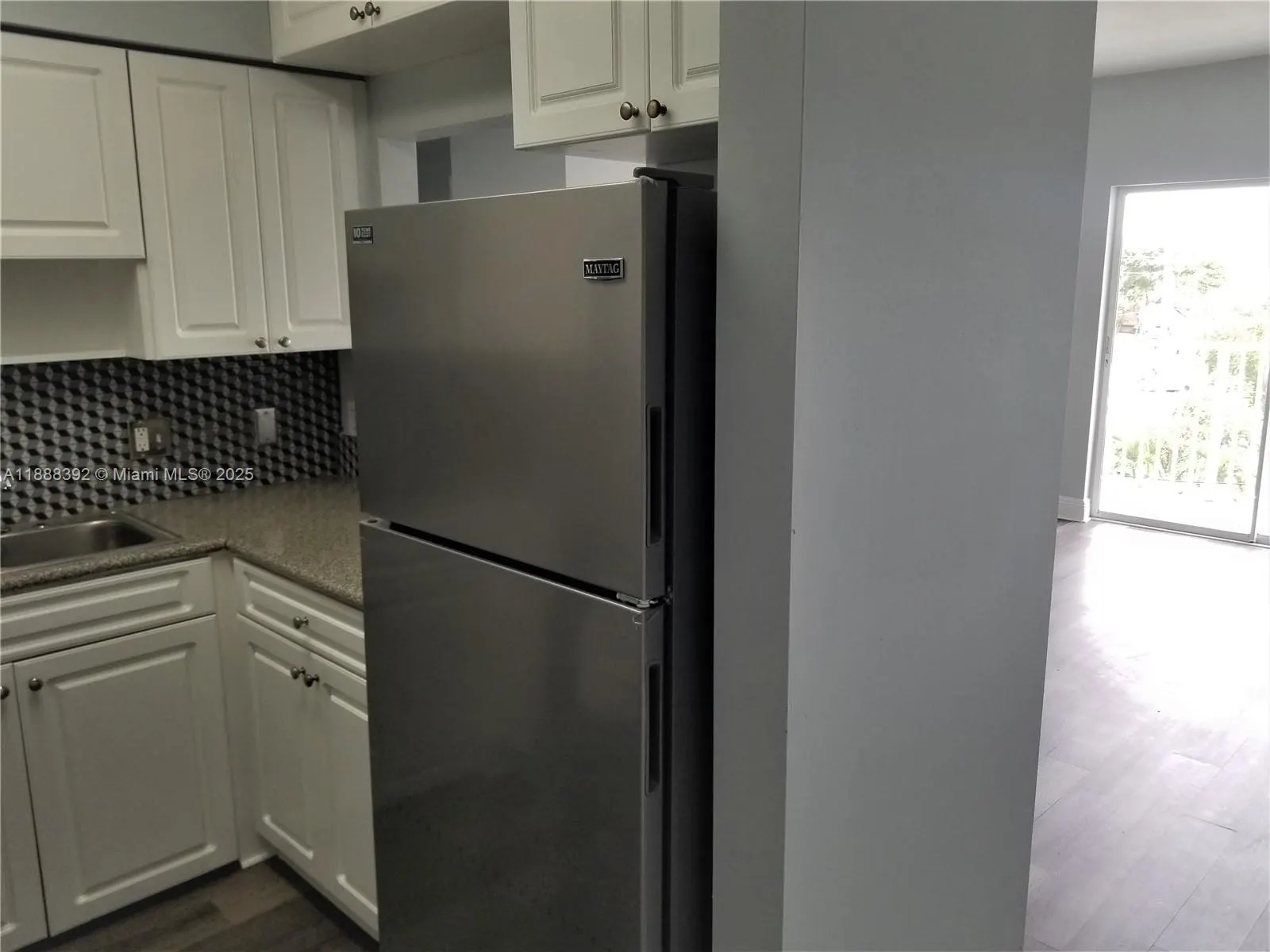 134 SW 7th Ave, #402