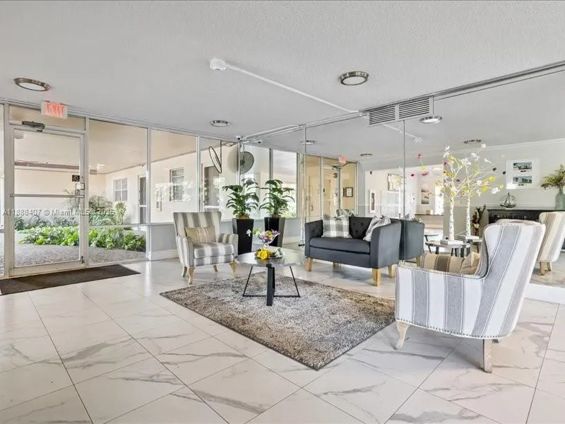 6200 NW 2nd Ave, #418