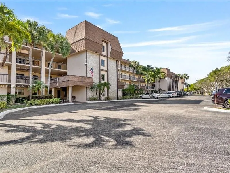6200 NW 2nd Ave, #418