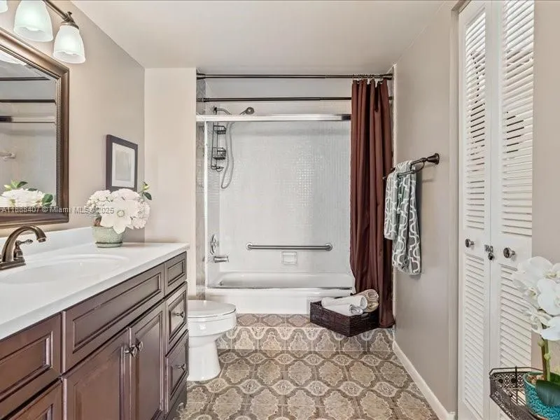 6200 NW 2nd Ave, #418