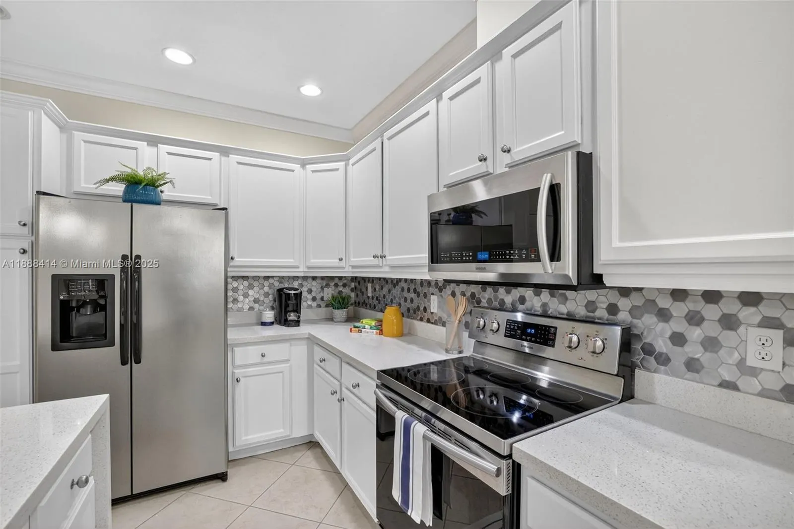 4186 Cascada Cir