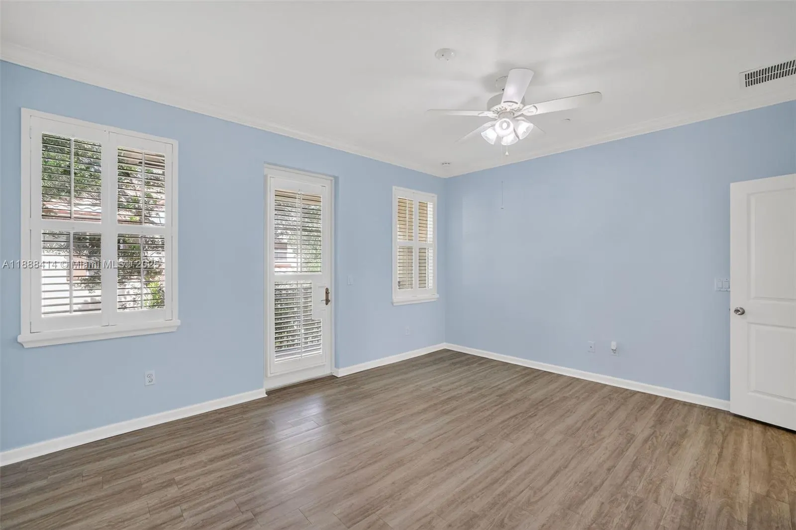 4186 Cascada Cir