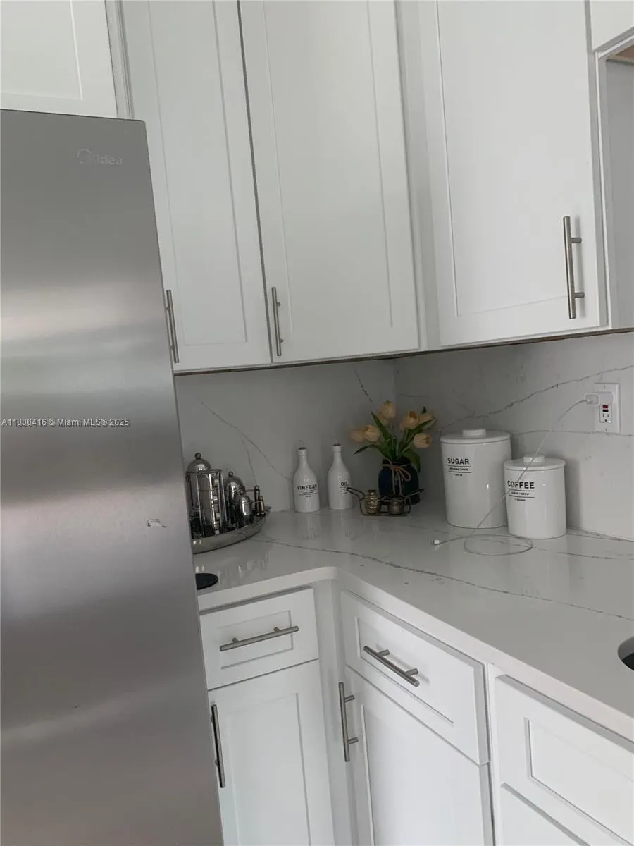 139 SW 21st Way