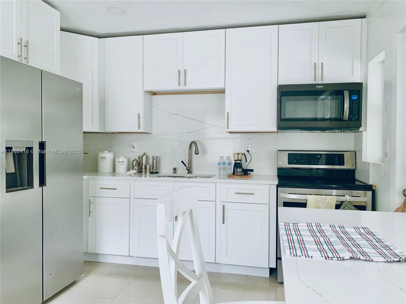 139 SW 21st Way