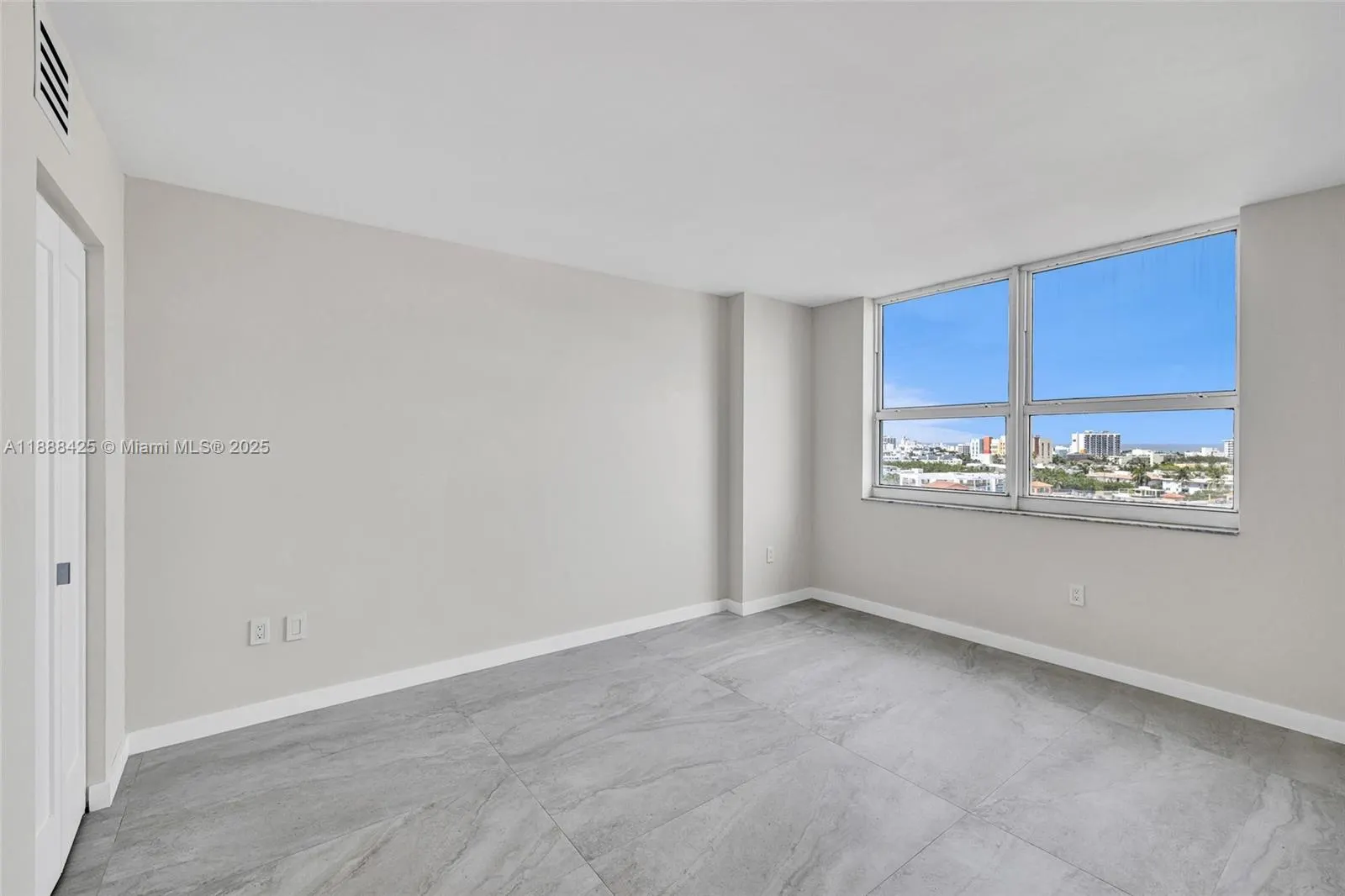 90 Alton Rd, #1103