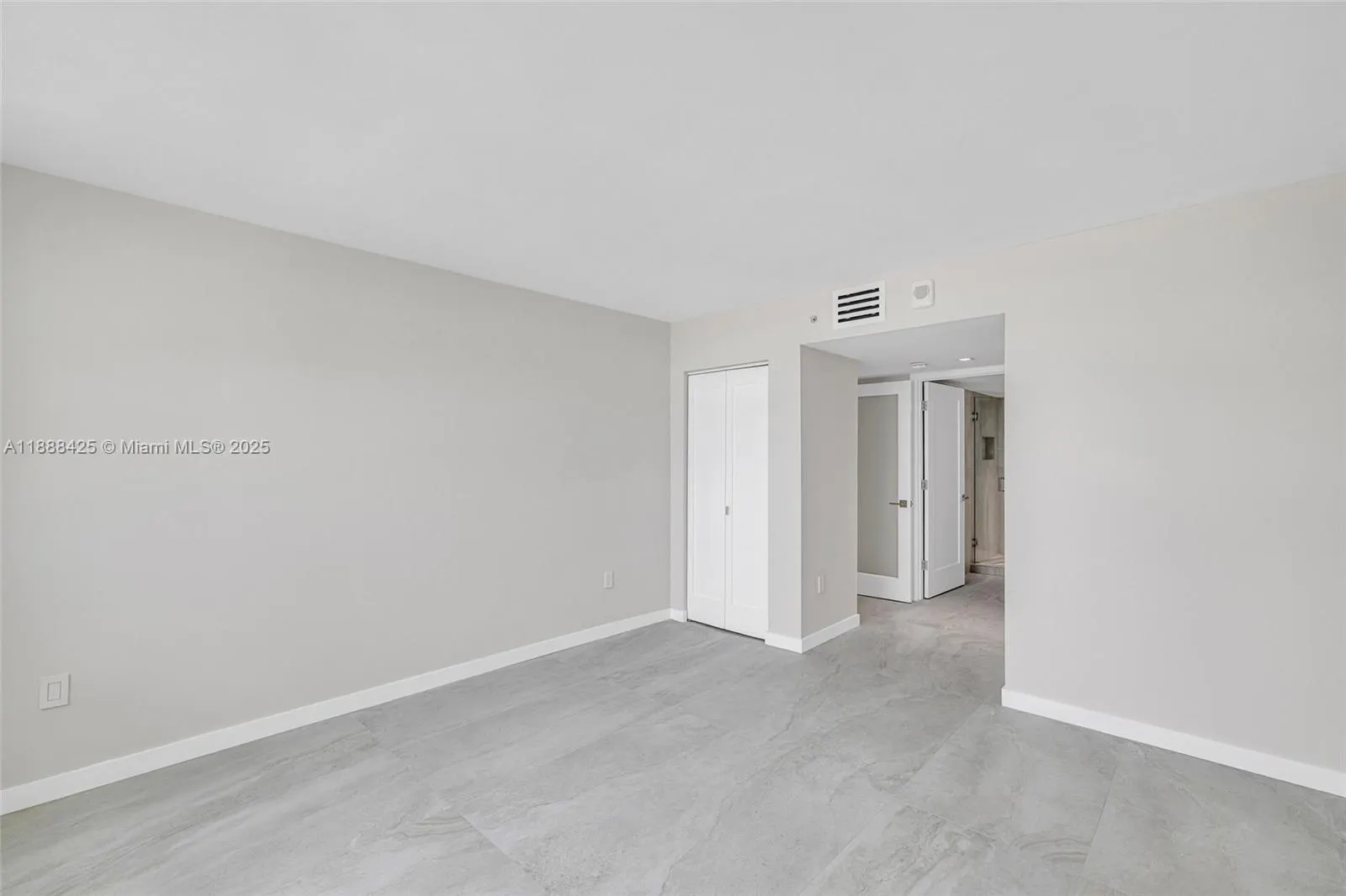 90 Alton Rd, #1103