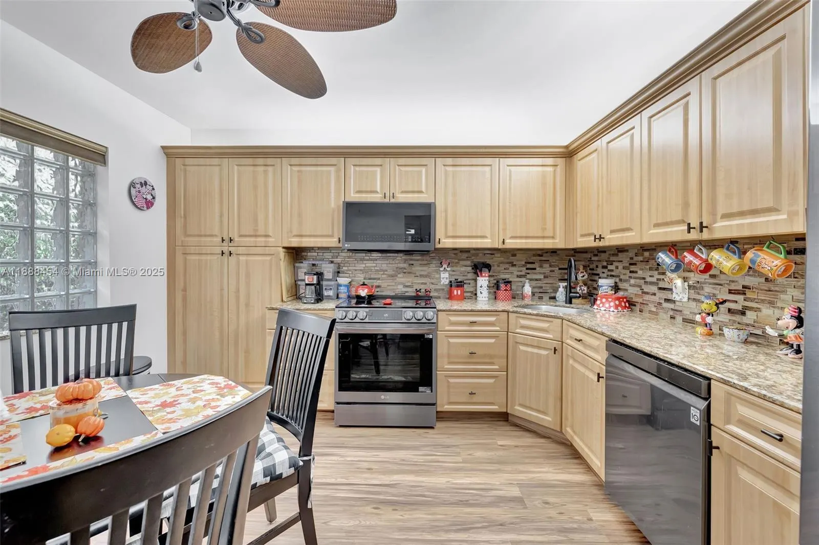 4350 NW 30th St, #233