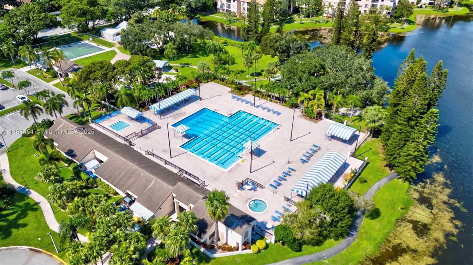 4350 NW 30th St, #233
