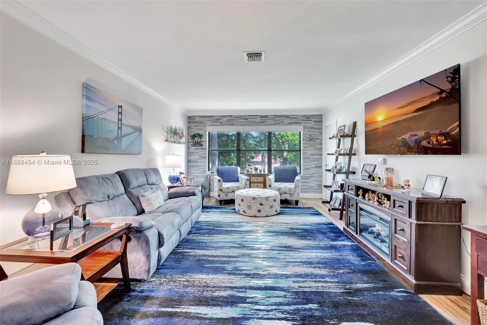 4350 NW 30th St, #233