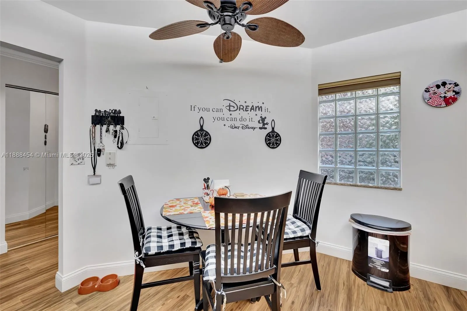 4350 NW 30th St, #233