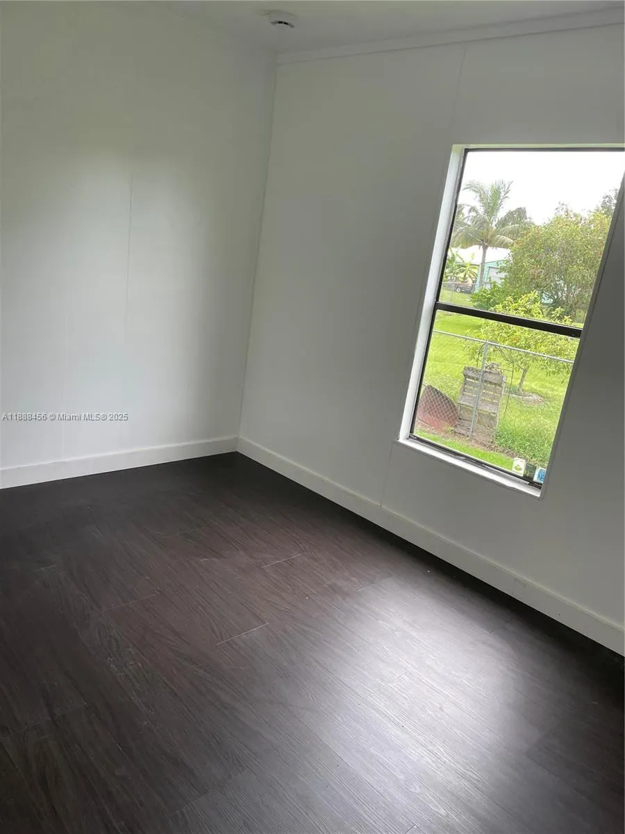428 Avenue D