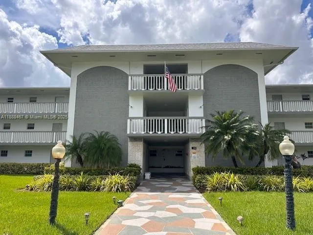 1200 Hillcrest Ct, #315