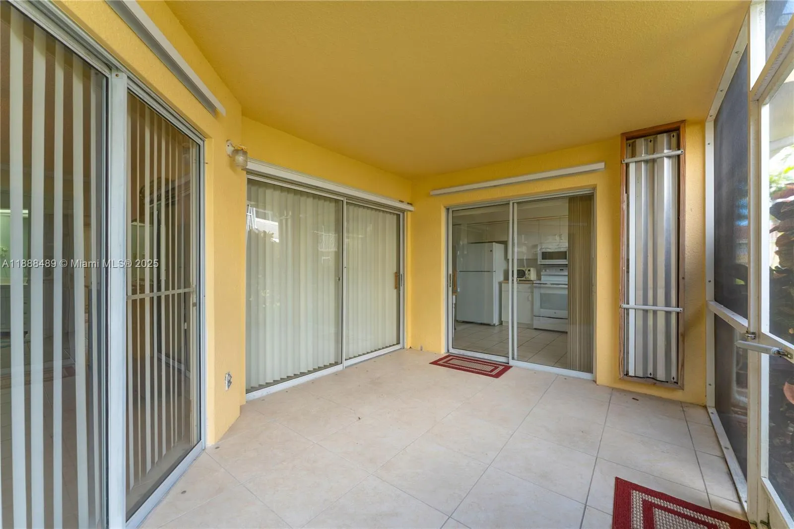 2221 SE 27th Dr, #106-B