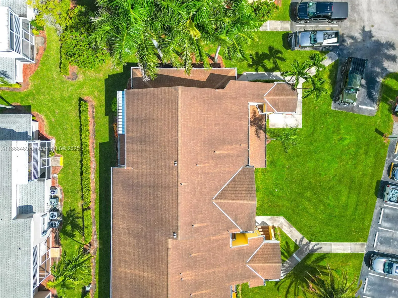 2221 SE 27th Dr, #106-B