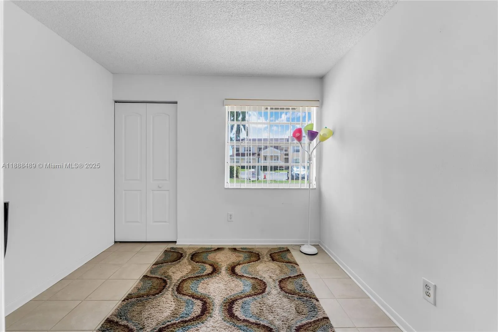 2221 SE 27th Dr, #106-B